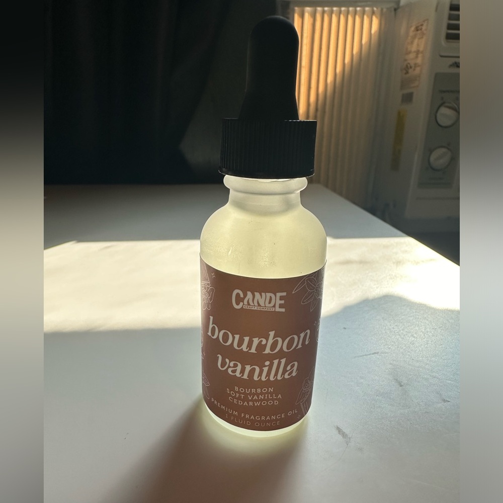 Cande Bourbon Vanilla Fragrance Oil